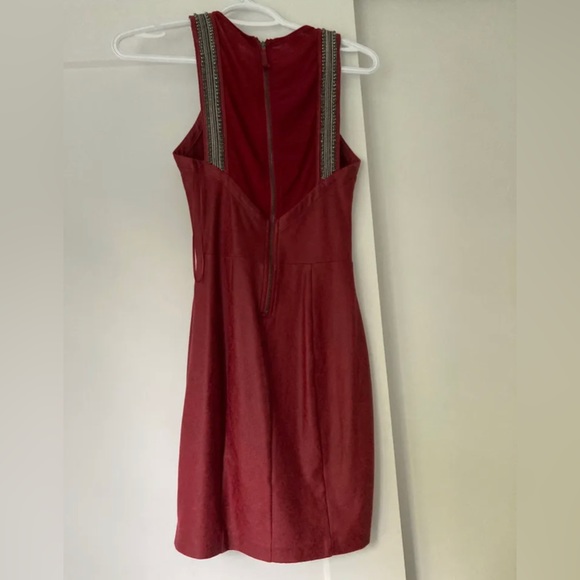 Guess dress - Picture 2 of 5